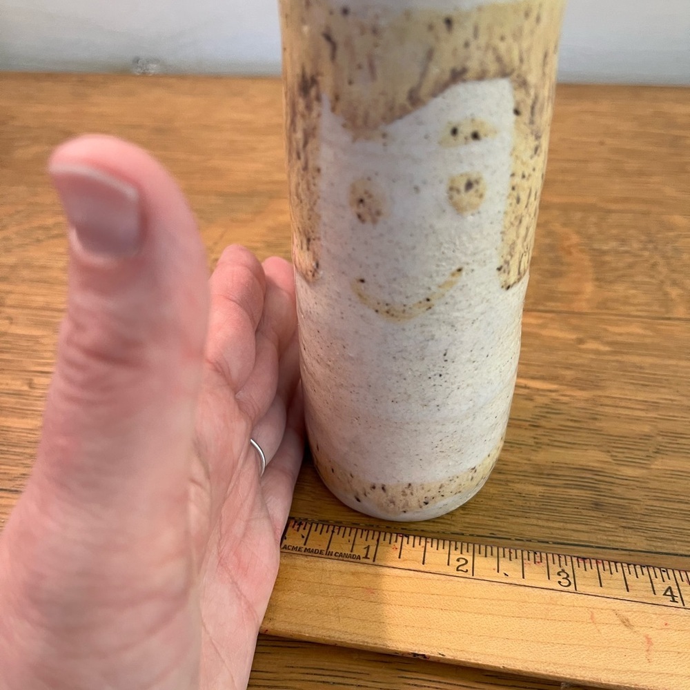 HANDMADE CERAMIC MINI VASE - Picture 8 of 8